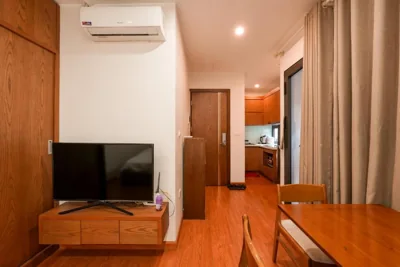 高级单间公寓 — NINE HOUSING 60 Linh Lang